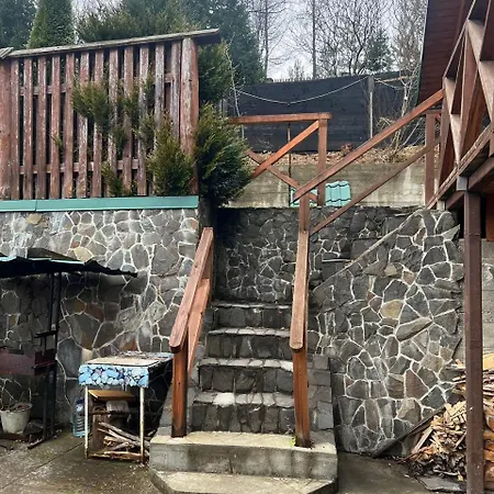 Farmstead Lisova * Mizhhirya (Transcarpathia)