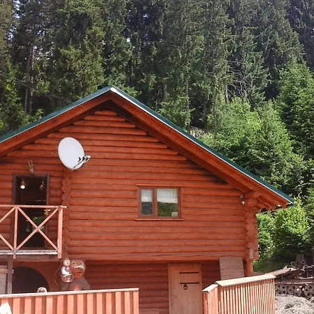 Hostel Farmstead Lisova Mizhhirya (Transcarpathia)
